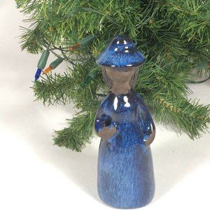 Elsi Bourelius female vase blue posy holder